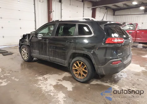 2016 Jeep Cherokee Latitude z USA, uszkodzony, nr VIN 1C4PJMCS6GW262502